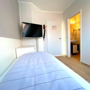 Budget Single Room