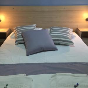 Standard Double or Twin Room with Garden View