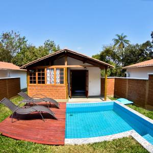 Suite with Private Pool