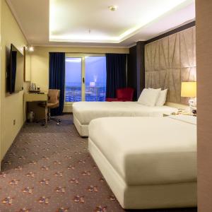 Twin Room with Sea View