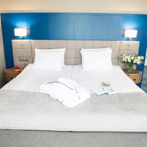 Double Premium Room with Balcony (Adults Only)