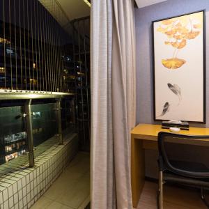 City View Balcony King Room