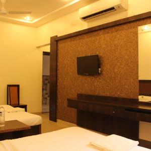 Triple Room with Fan