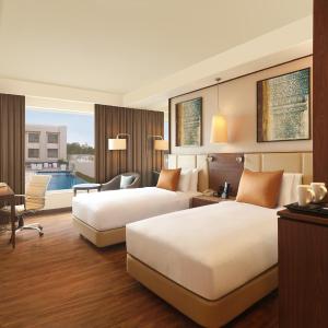 Twin Room with Pool View