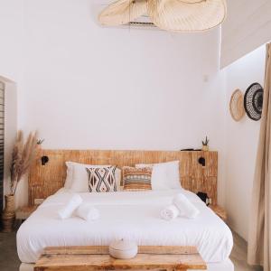 Double Room with Spa Bath - Desert