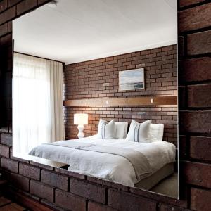 Standard King Room - Not pet friendly 