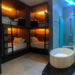 Mixed Dormitory Room