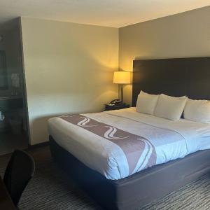 King Room - Accessible/Non-Smoking