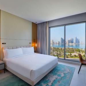 One-Bedroom King Apartment - Mobility Accessible with Roll-In Shower