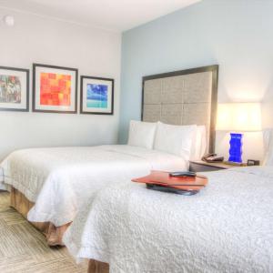 Queen Room with Two Queen Beds - Hearing Access/Non-Smoking