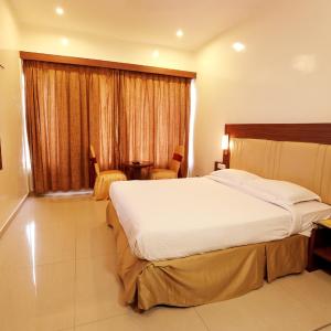 Executive Triple Room