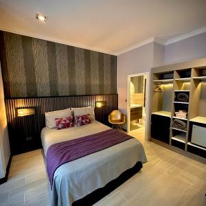 Premium Suite