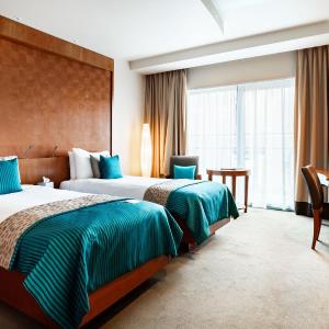 Gold Twin Room
