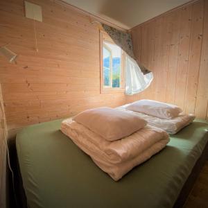 Two-Bedroom Cottage (7 Adults)