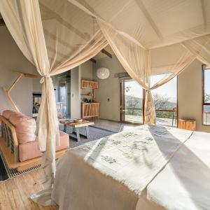 Honeymoon Villa with Private Pool - Safari Package