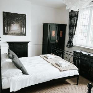 Family Room with Private Bathroom