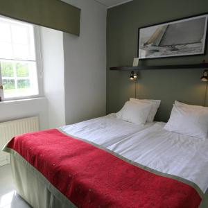 Small Double or Twin Room - Annex