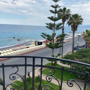 Double or Twin Room with Side Sea View
