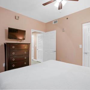 Two-Bedroom Apartment with Sea View - 106W