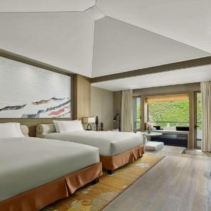 Premium Twin Room