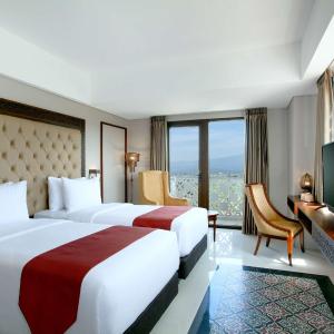 Executive Twin Room with Mountain View - Smoking