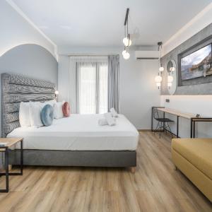 Junior Suite with Garden View