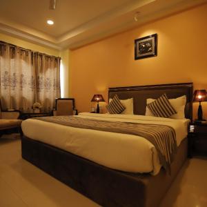 Elegant Room