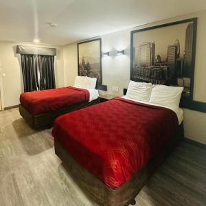 Double Room with Two Double Beds - Smoking