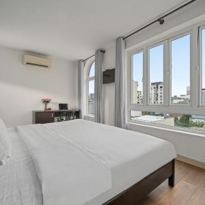 Deluxe Double Room with Bath