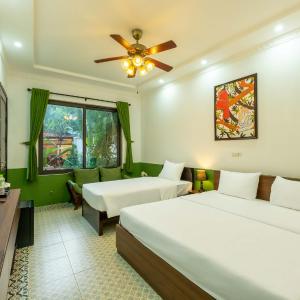 Deluxe Family Room