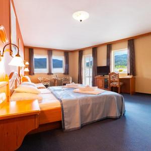 Suite with River View