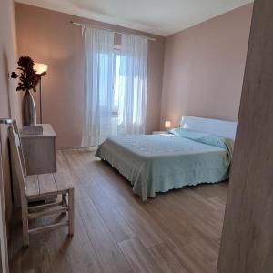 Superior One-Bedroom Apartment