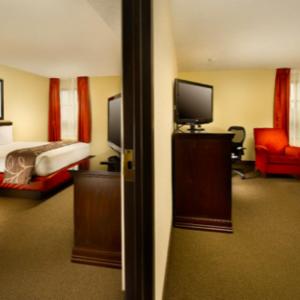Queen Suite