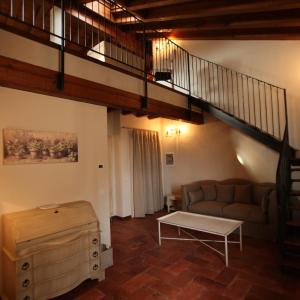 Suite - Split Level