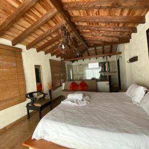 Deluxe Double Room with Bath