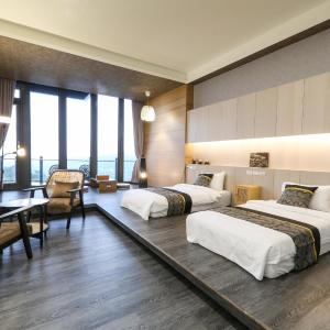 Double or Twin Room with Balcony