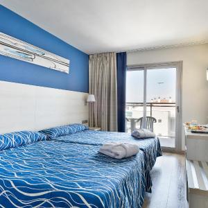 Double Room with Pool View