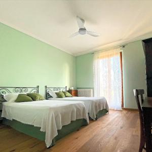Twin Room with Private Bathroom