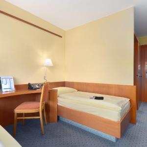 Comfort Twin Room with forest view
