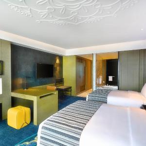 Cozy Double Room with Two Double Beds and Balcony - Partial Sea View
