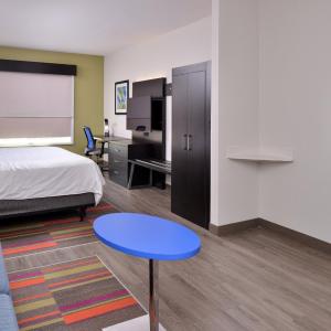 Deluxe King Room - Mobility Access