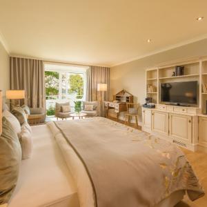 Deluxe Double Room with Fjord View