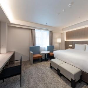 Deluxe King Room with Lounge Access