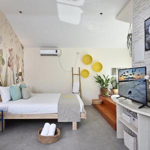 Family Studio