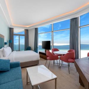 Junior Suite with Balcony