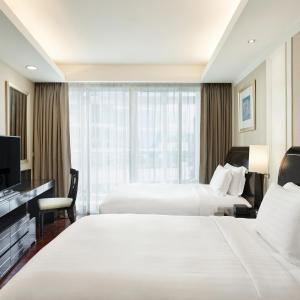 Two-Bedroom Superior Suite - Club Benefits Included