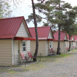 Queen Room Cottage - Non Smoking