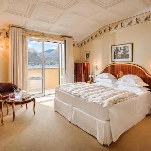 Classic Double Room with Lake view
