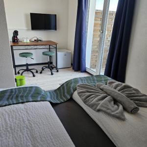 Double Room with Balcony and Sea View