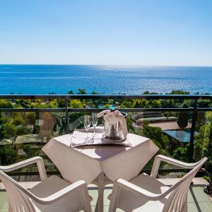 Double Room with Balcony and Sea View